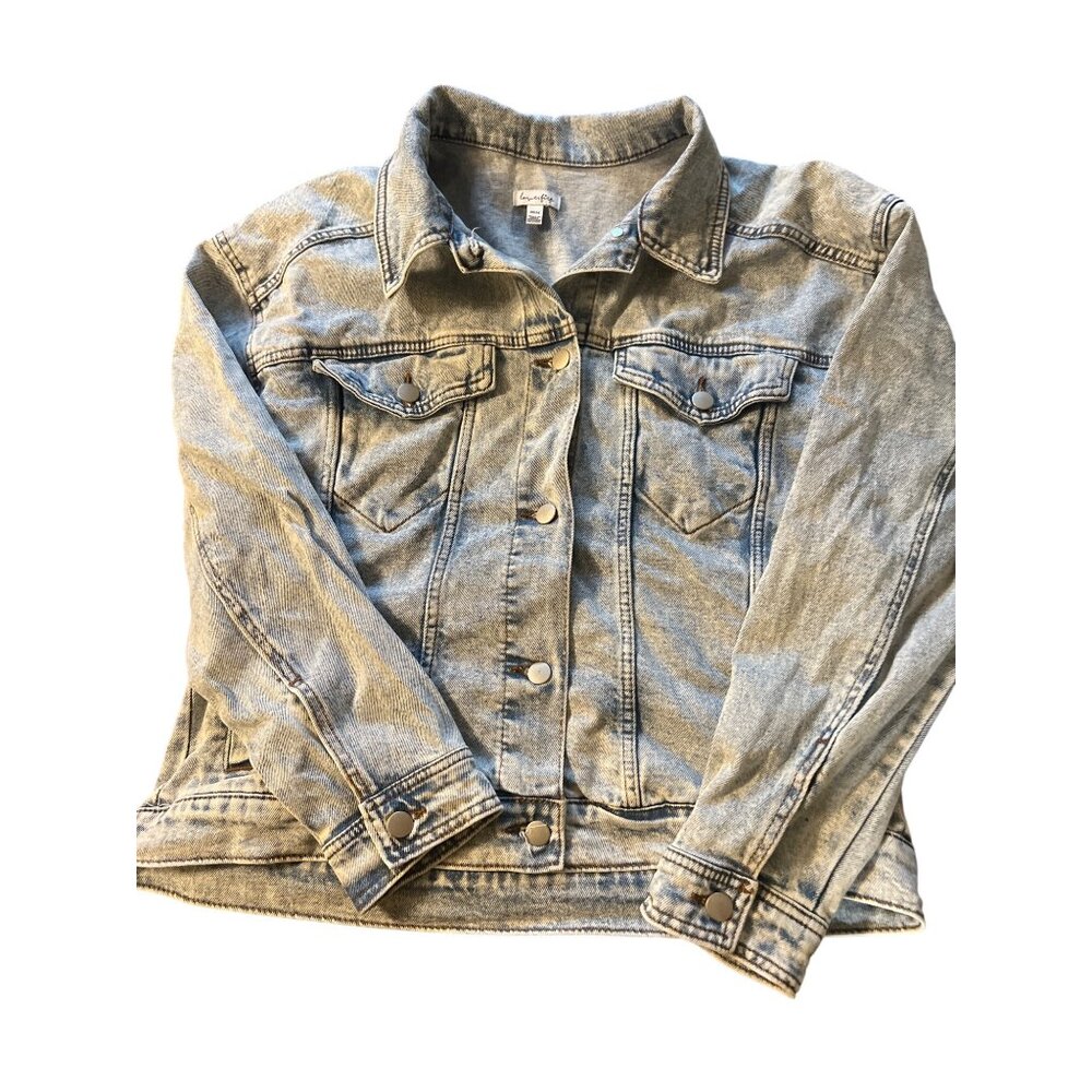 Loves Fire Light Acid Wash Denim Jean Jacket Silver Tone Hardware Size Medium